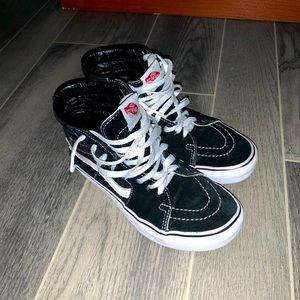 Black high top VANS